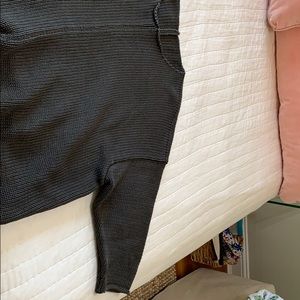 Cotton cropped sweater